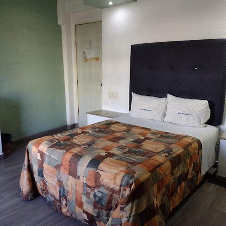 Hotel Metropolitan กัวดาลาฮารา ภายนอก รูปภาพ