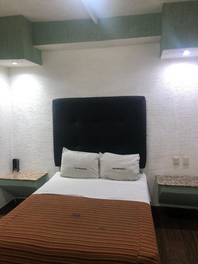 Hotel Metropolitan กัวดาลาฮารา ภายนอก รูปภาพ